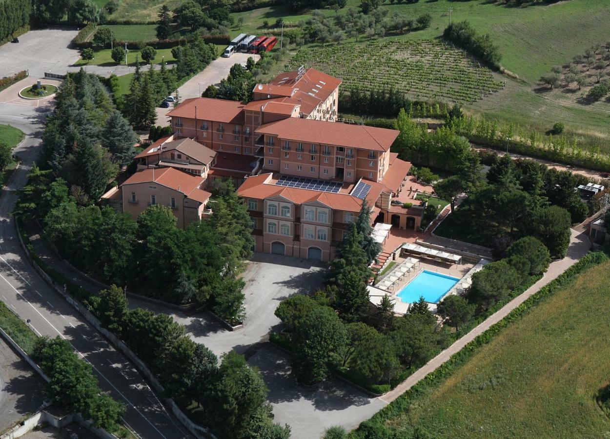 Hotel Relais La Fattoria Melfi Zewnętrze zdjęcie